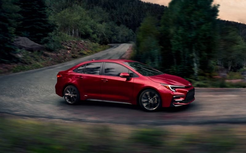 How the 2026 Toyota Corolla’s Big-Screen Tech Fits Every Drive Around Parkton, NC