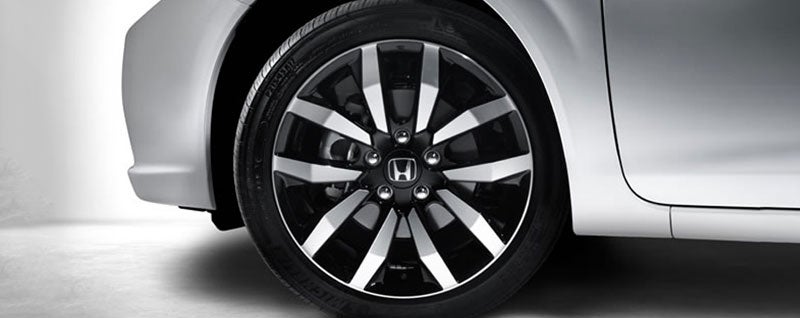 How to Choose the Right Tires for your Honda Vehicle