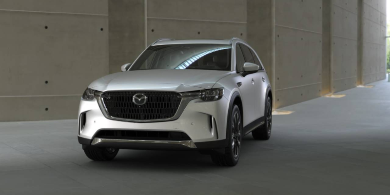 2026 Mazda CX-90 PHEV design