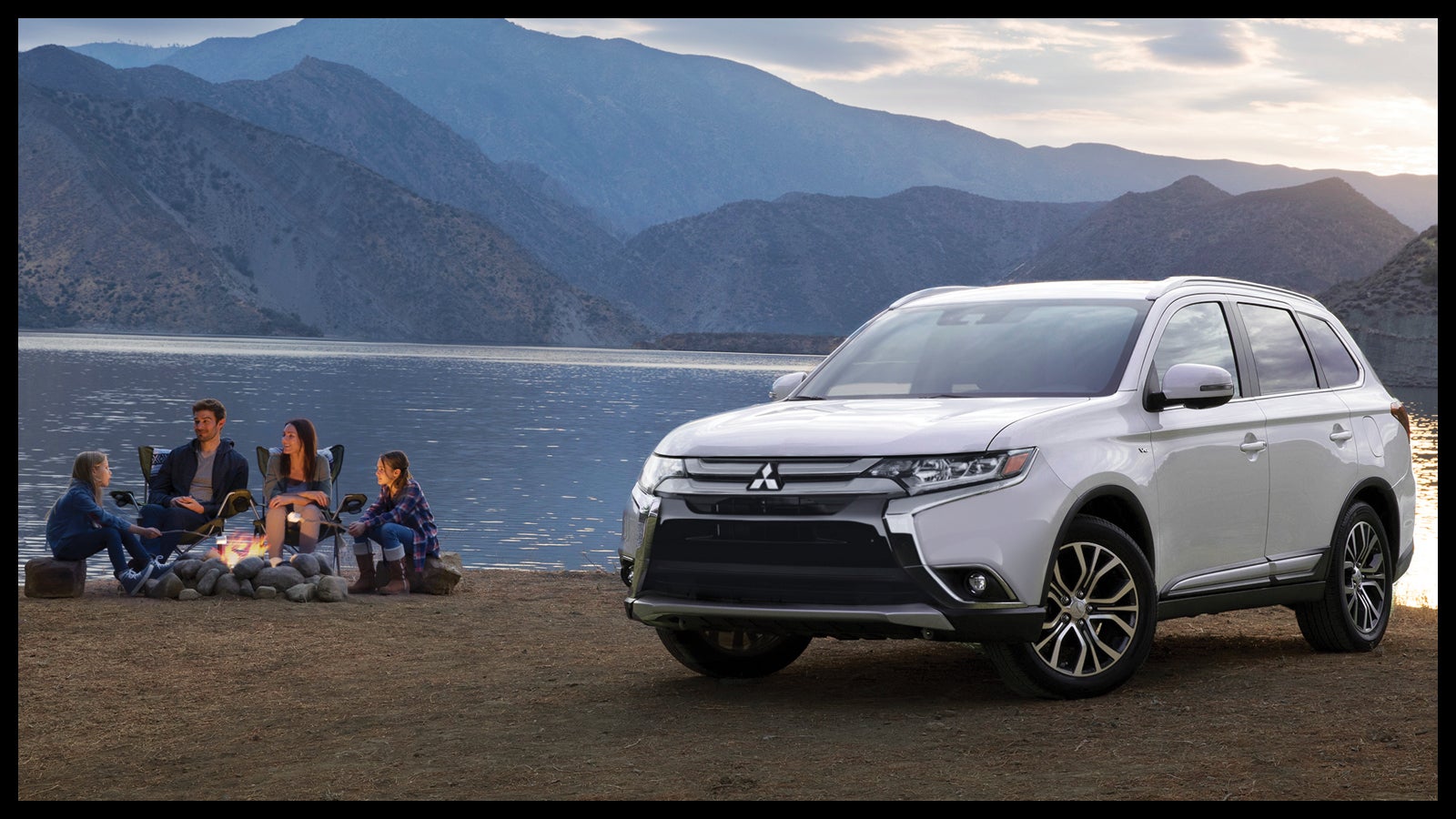 2018 Mitsubishi Outlander vs 2018 Ford Escape