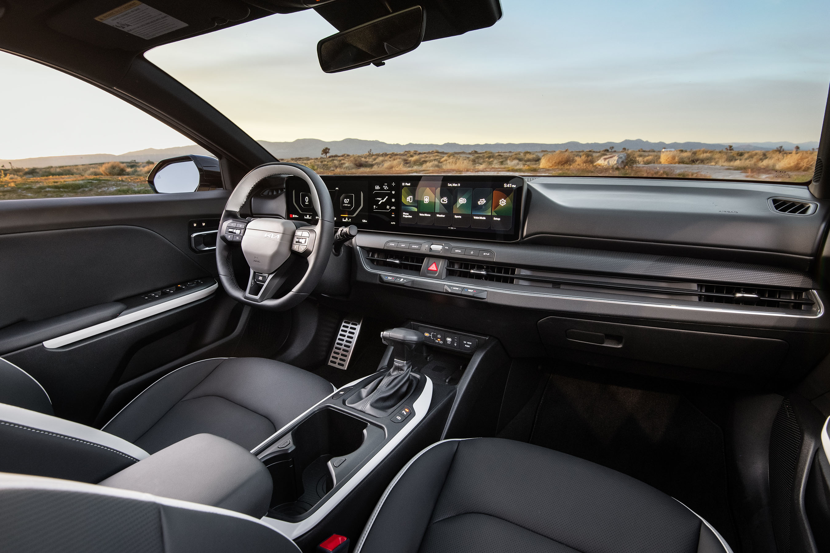 Advanced Infotainment and Connectivity