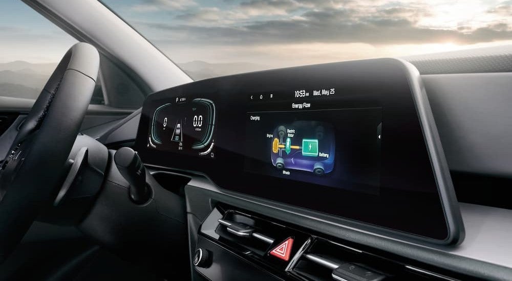 Black dash in a 2026 Kia Niro.