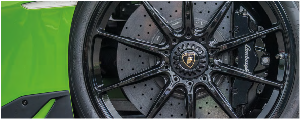 Huracán tire