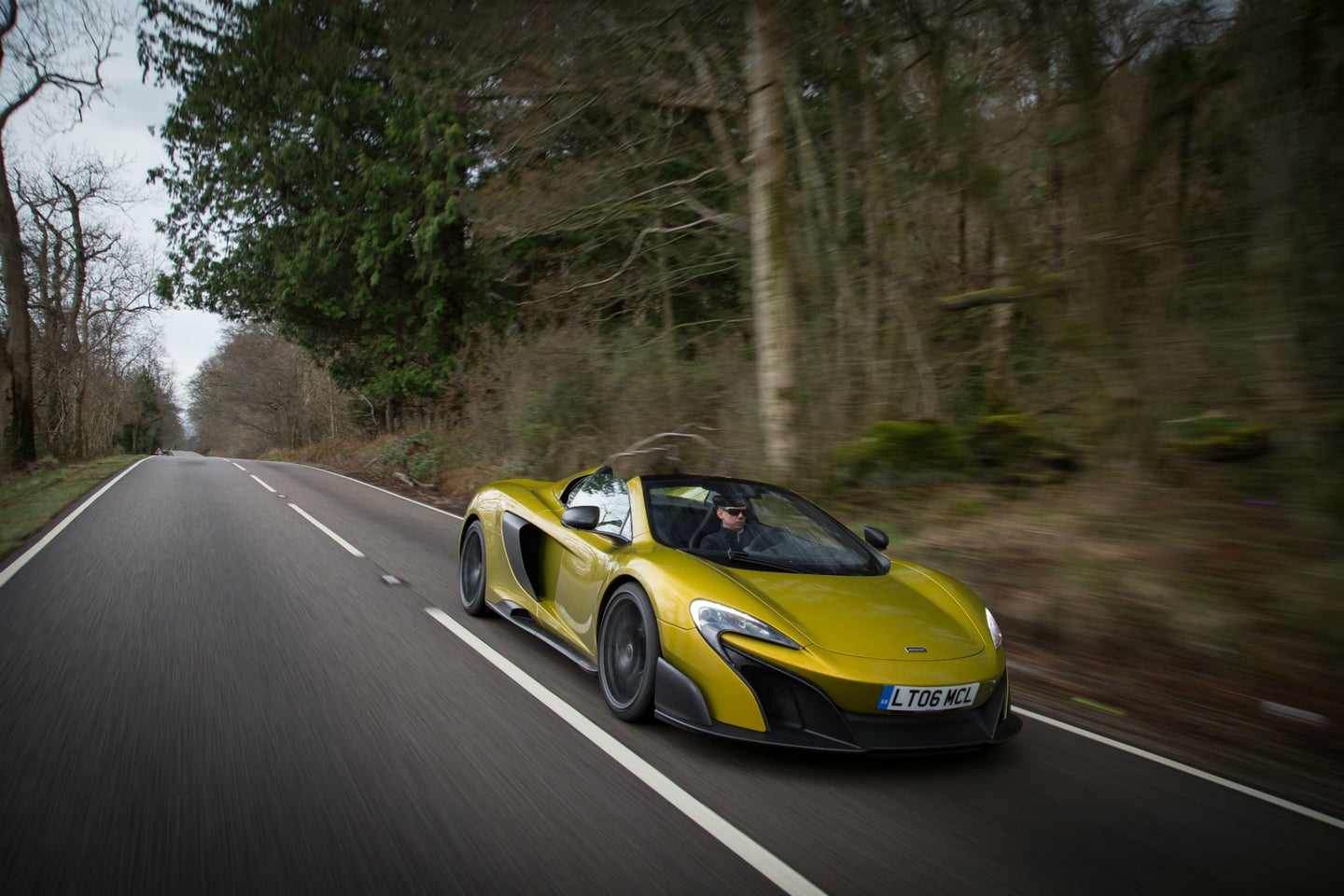 64512016-McLaren-675LT-Spider-Media-Launch--477 1900