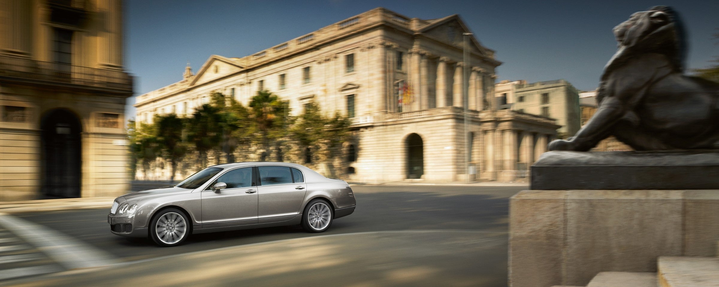 08.24.16_Bentley_Comparison_Continental_FlyingSpur