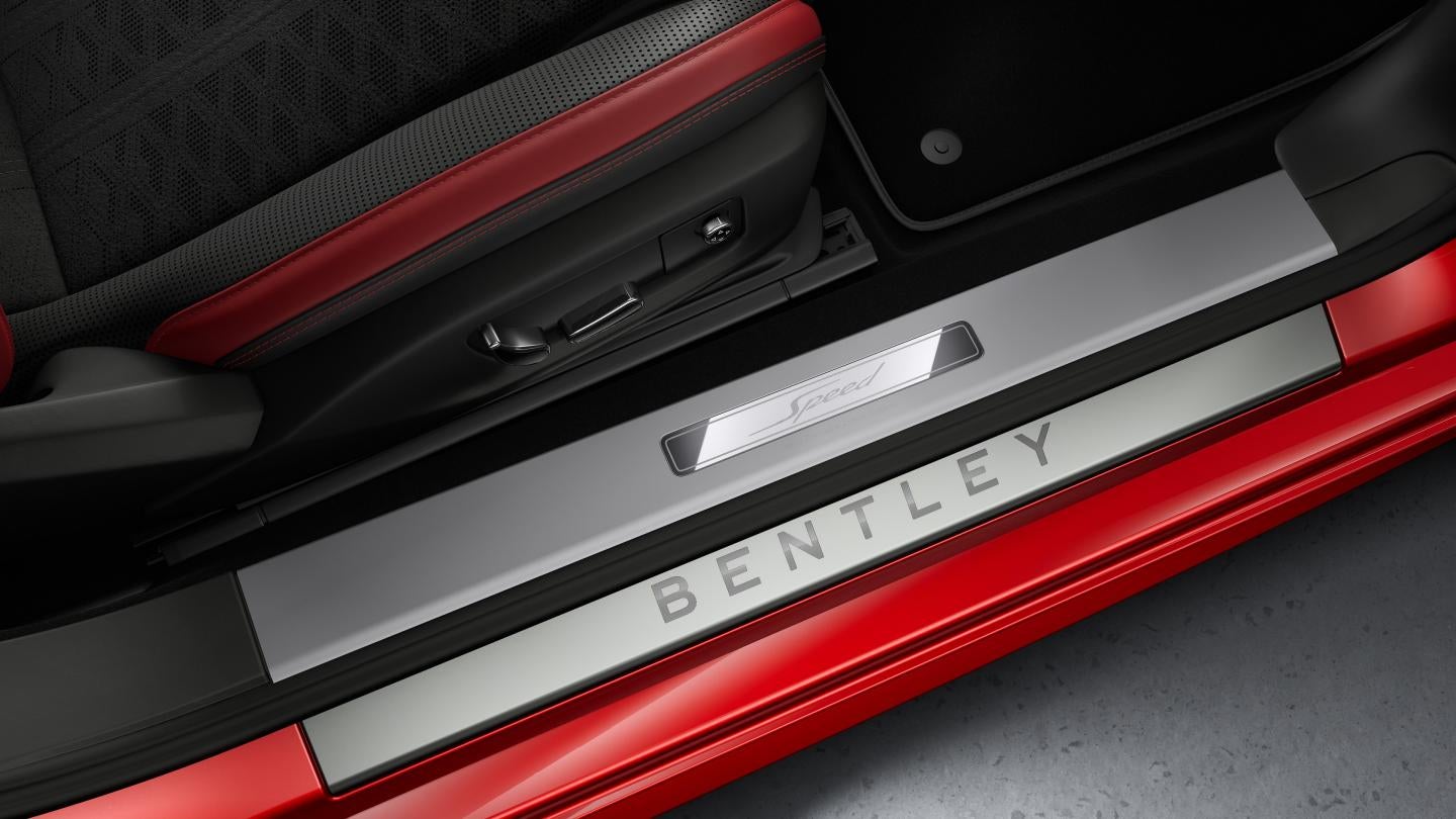 Speed and Bentley badging on the Continental GTC Speed treadplate