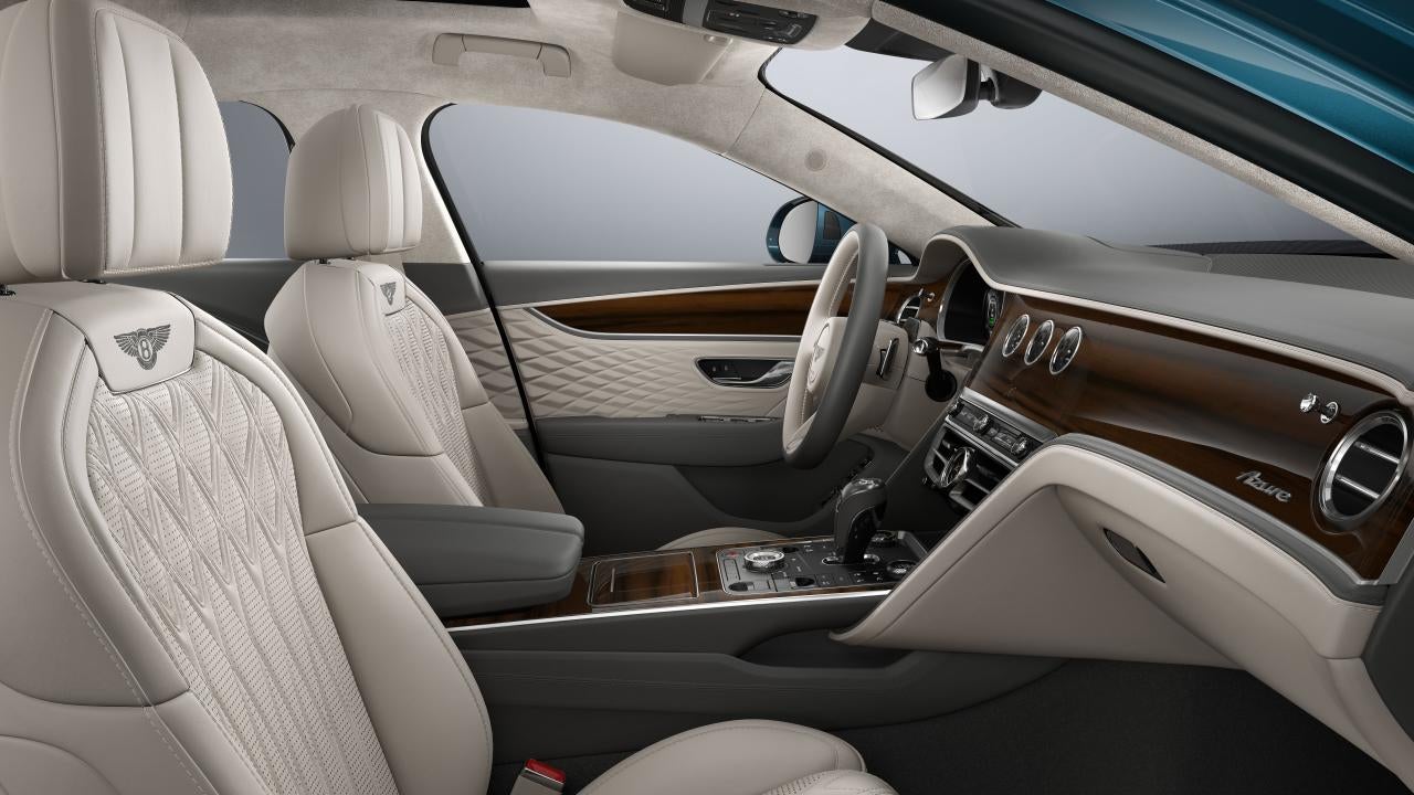Flying Spur Azure front cabin and dashboard