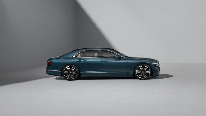 Side profile of the Flying Spur Azure in Dark Teal
