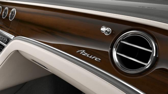 Flying Spur Azure fascia with Liquid Amber veneer