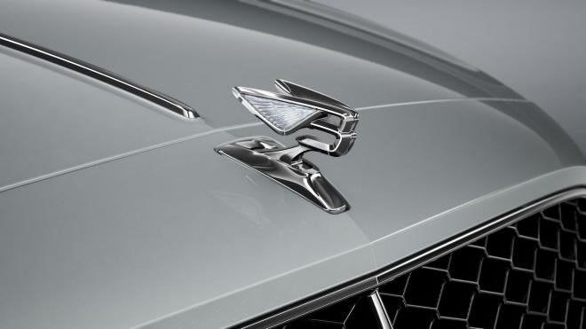 Flying B bonnet mascot on the Bentley Flying Spur