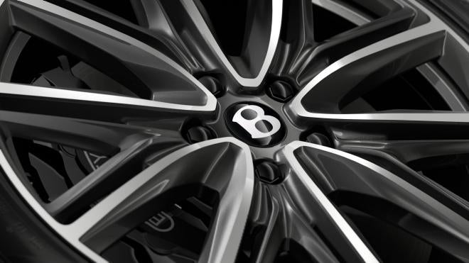 Bentley Flying Spur wheel and Bentley center cap