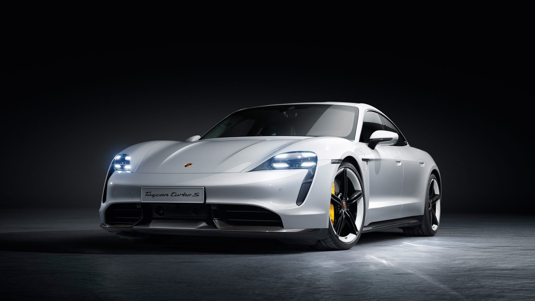 4169420_taycan_turbo_s_2019_porsche_ag