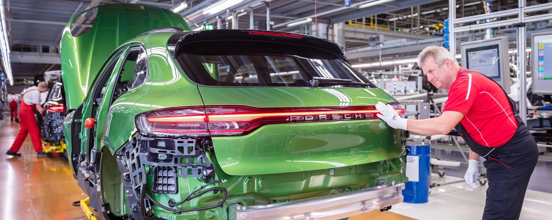 Porsche Media 4