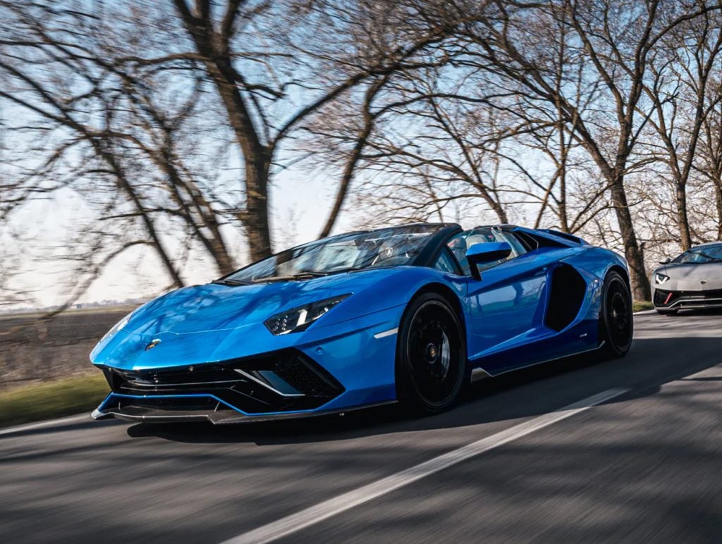 lamborghini aventador performance