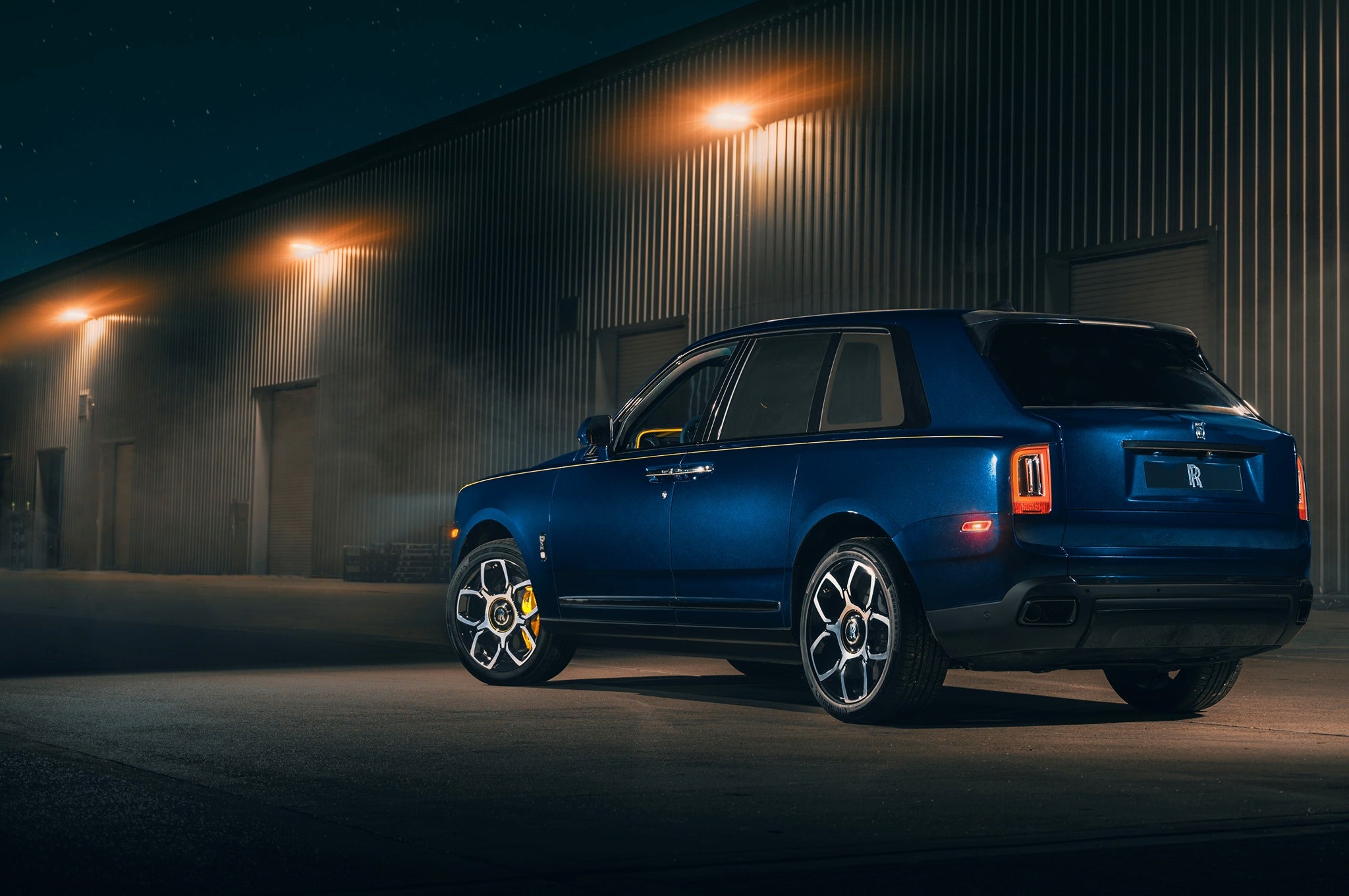 luxury electric vehicles rolls royce cullinan