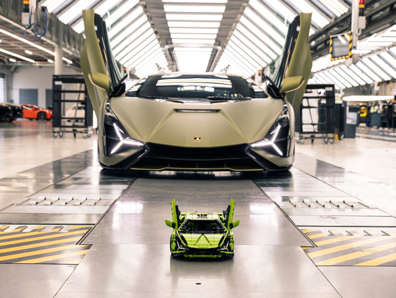Lamborghini__0000_lego_sian_cover