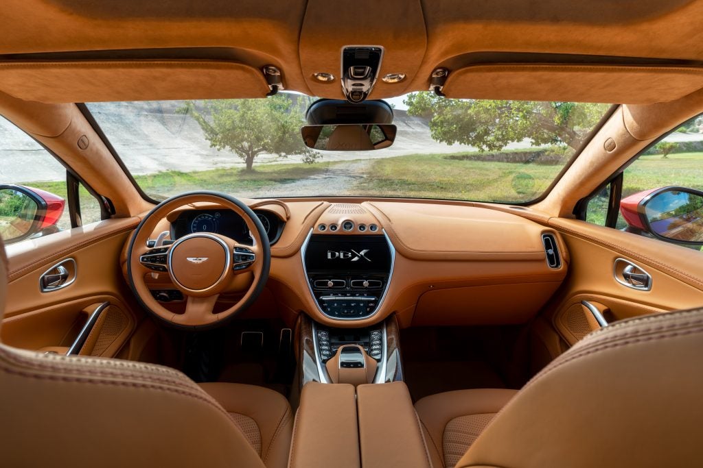 Aston_Martin_DBX13-jpg