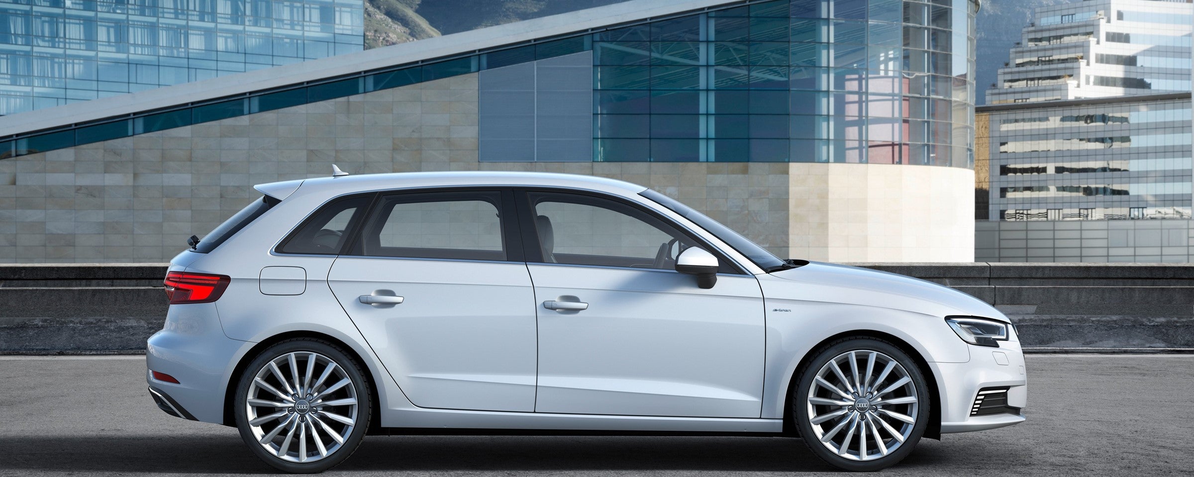 09-15-16_audi_iag_salesupdate