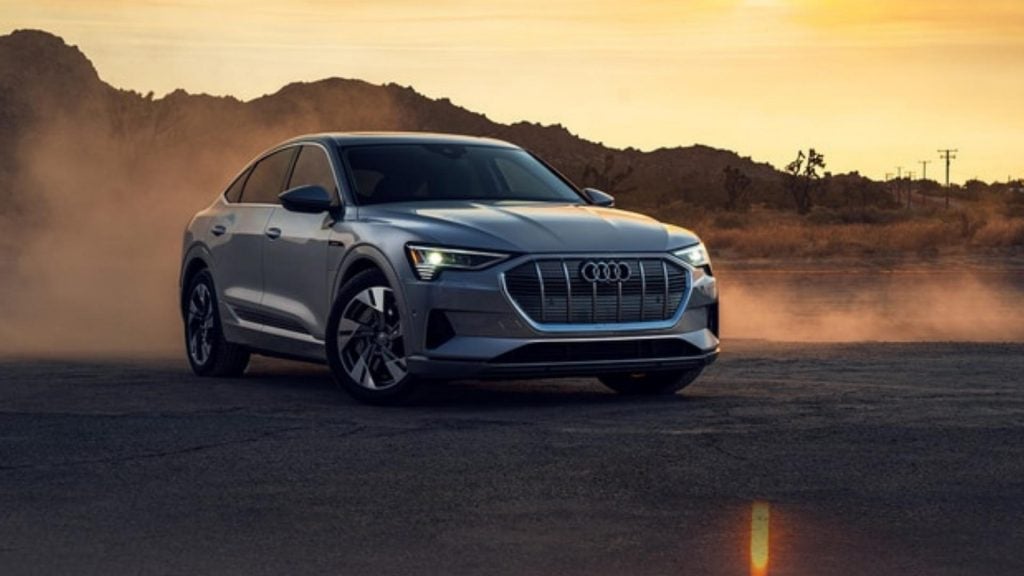 2022 electric vehicle audi e-tron model