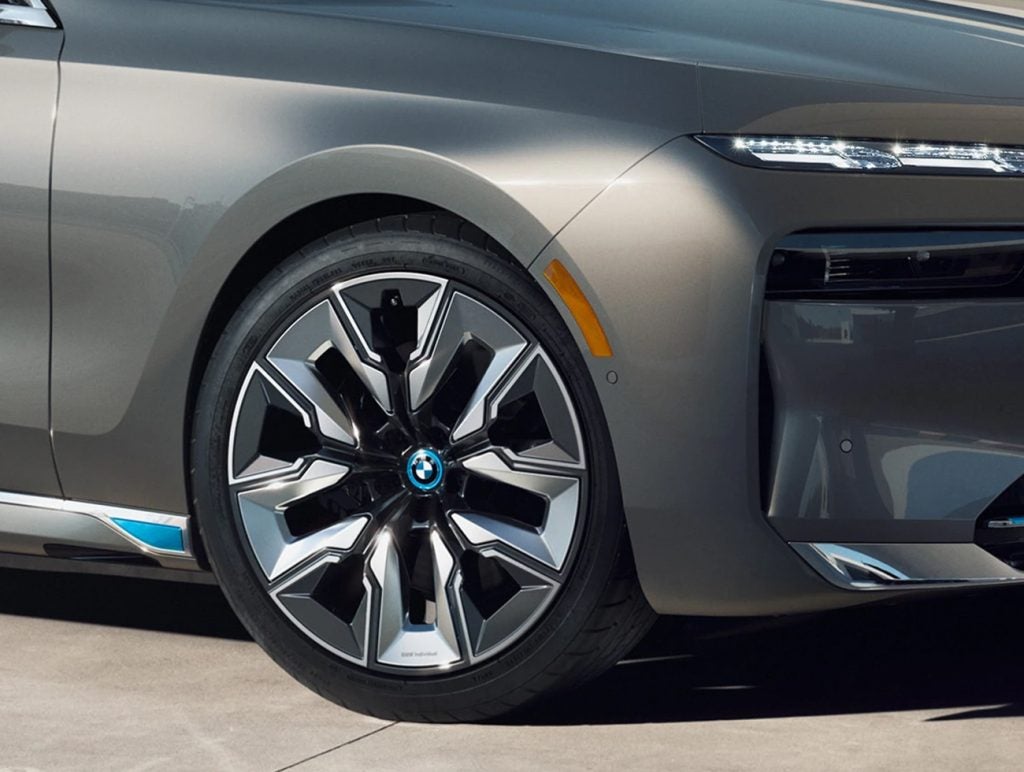 BMW 7series incredible suspension system
