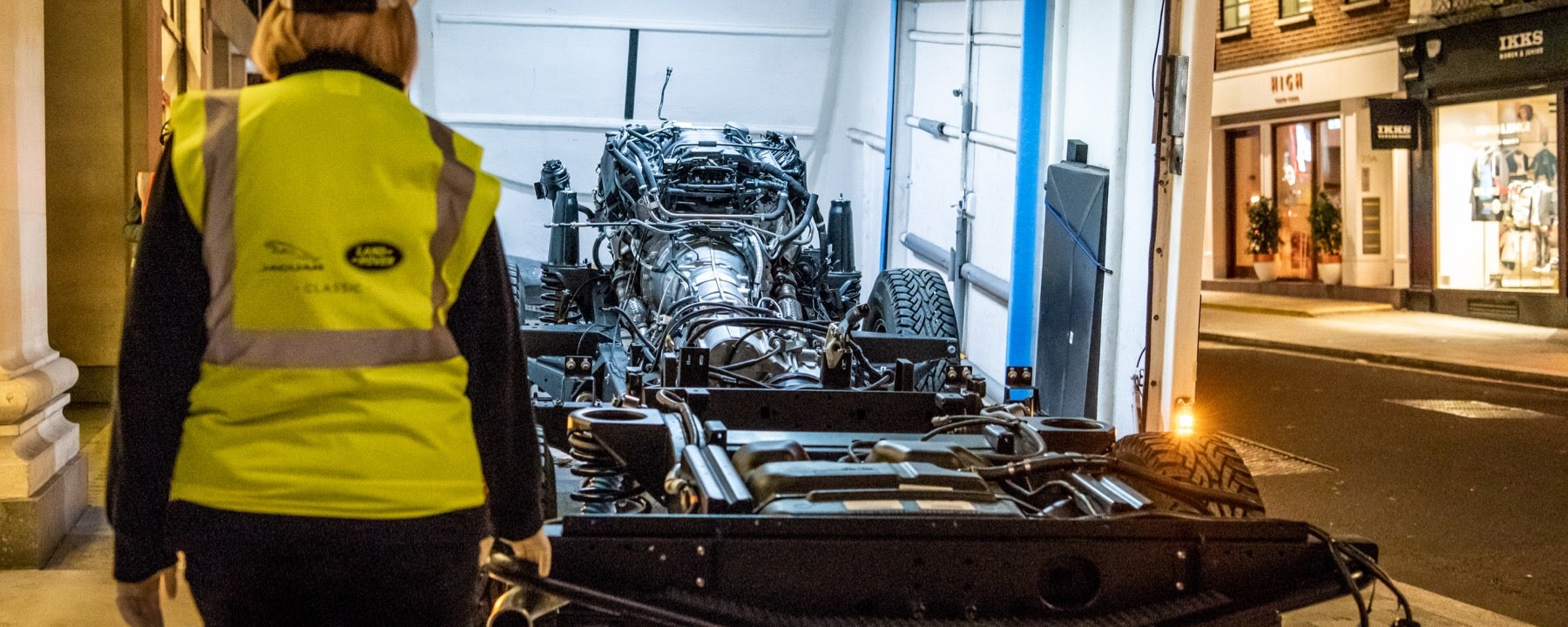 Land Rover Defender Feature