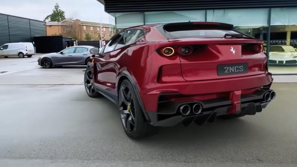 ferrari SUV 2022 back