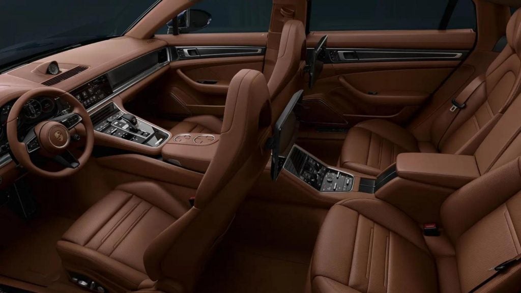 Porsche_Panamera_high_interiors
