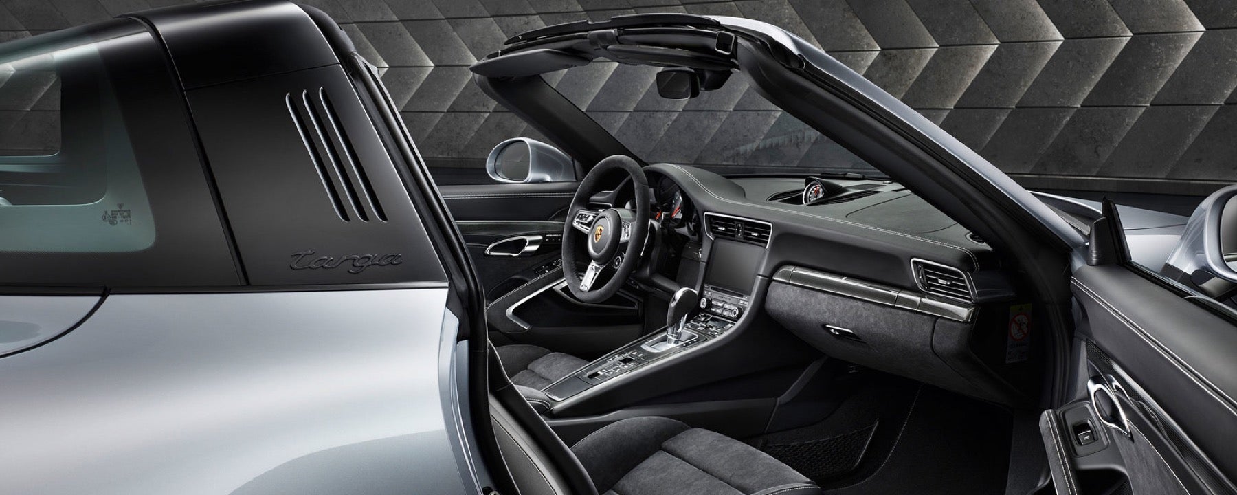PORSCHE IAG