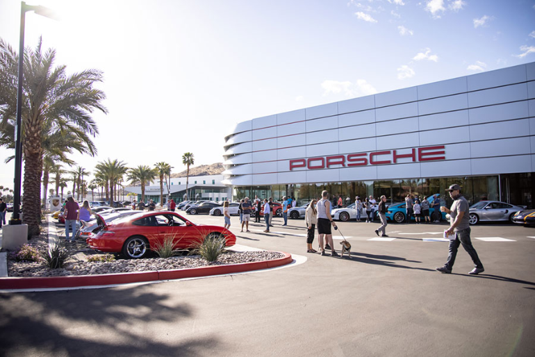 Cars_&_Coffee-24-900 (1)