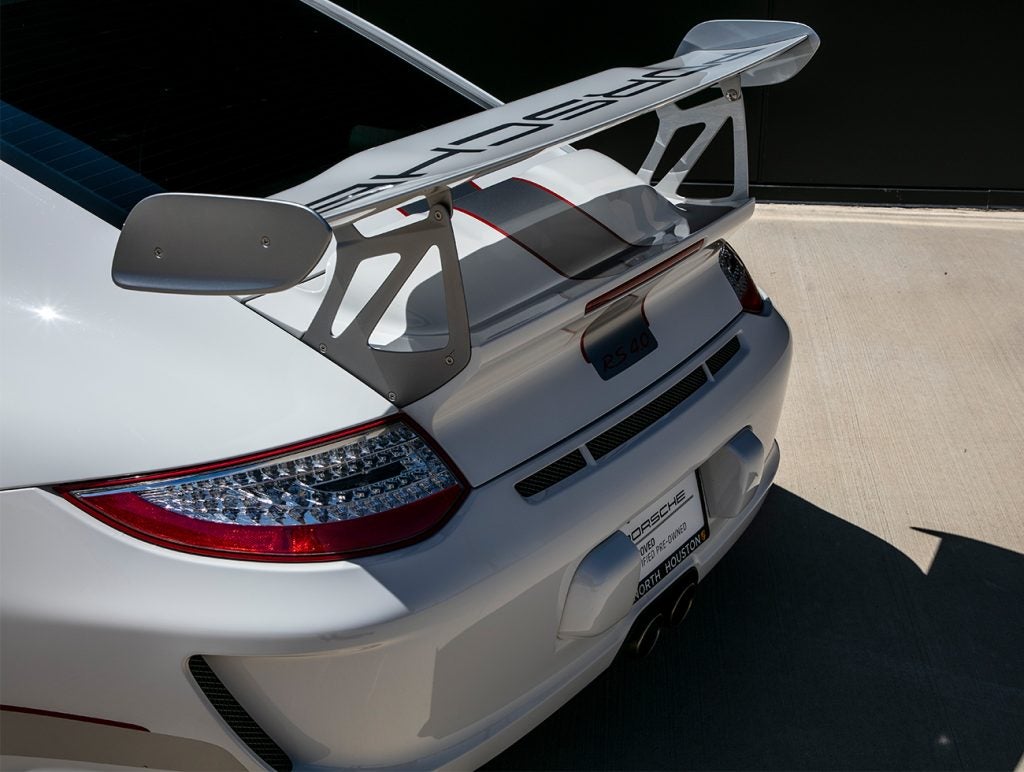 Porsche 911 GT3 RS rear wing