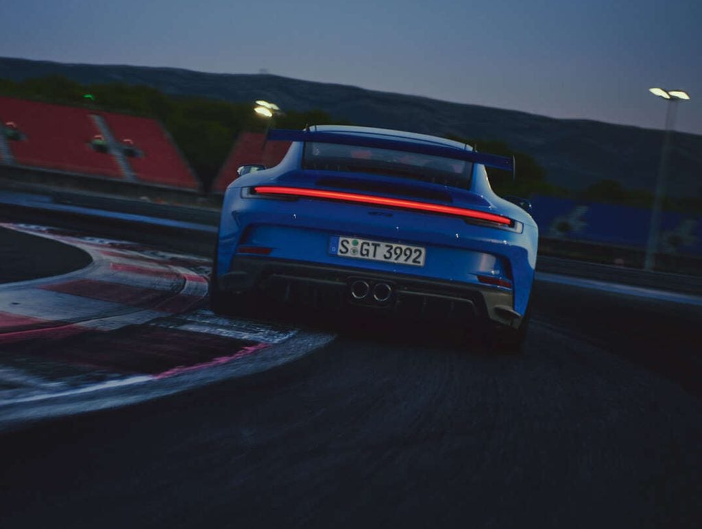 Porsche 911 GTS RS back