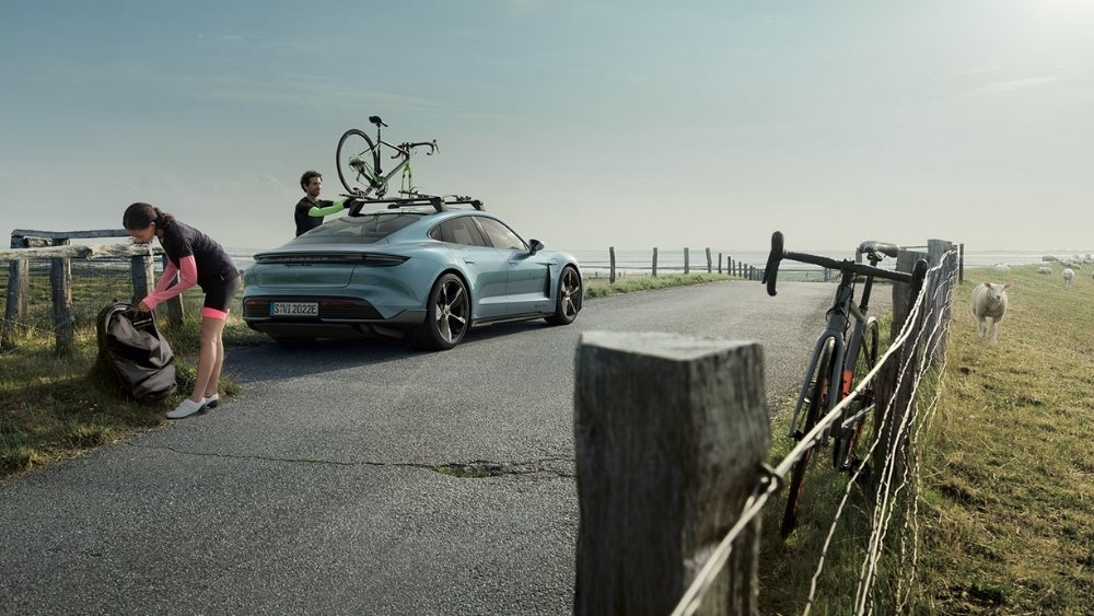 2022 Porsche Taycan Sport Features