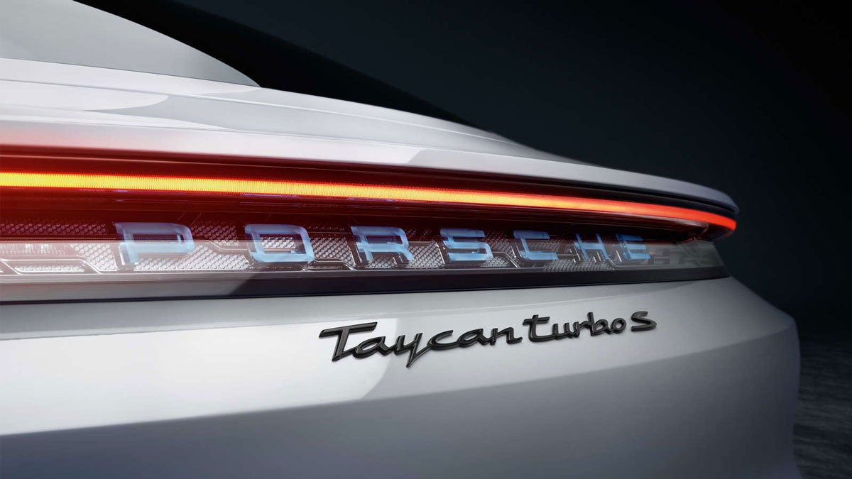 porsche taycan turbo s