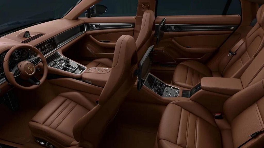 model-series-g2-2nd-panamera-highlights-06