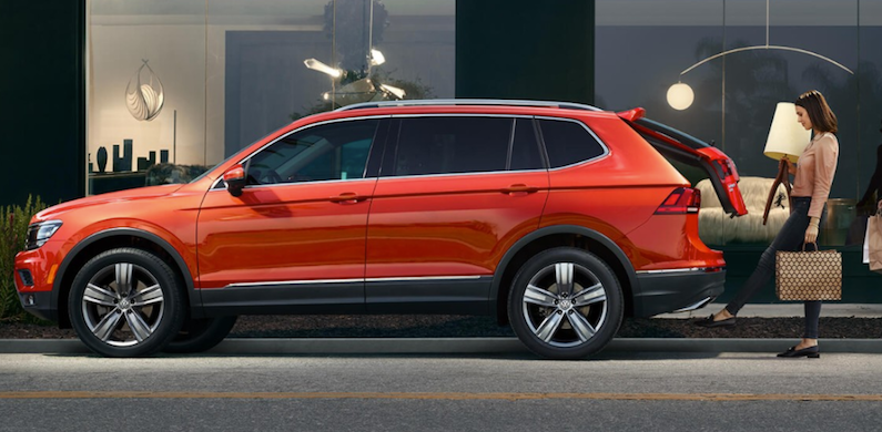 2018 Volkswagen Tiguan available near Phoenix