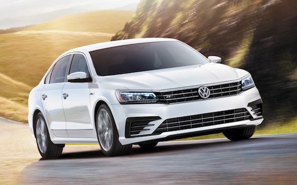 2017 Volkswagen Passat available near Phoenix