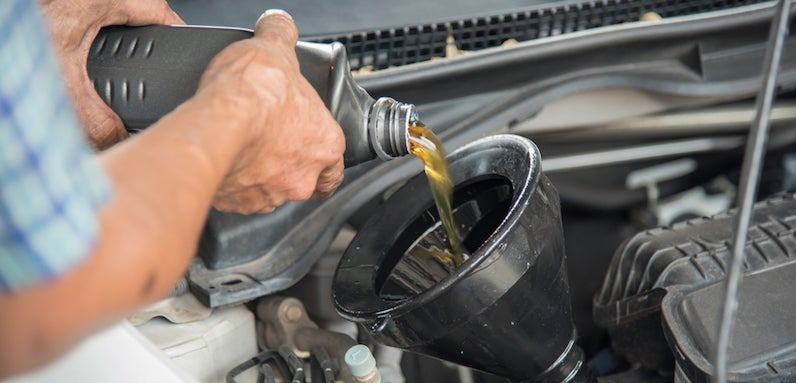 Oil change service available for Phoenix area drivers