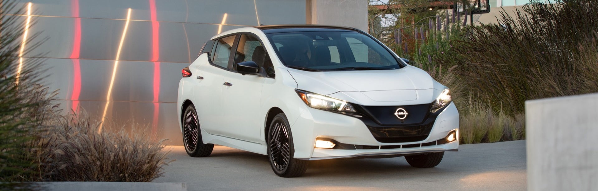 2023 Nissan LEAF