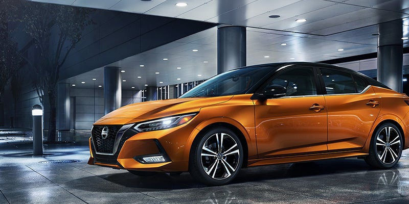 2022-nissan-sentra_landing-7
