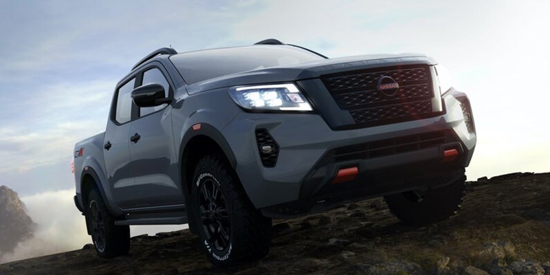 2022 Nissan Frontier performance
