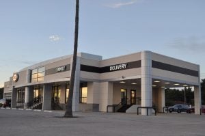 gay-kia-dealership