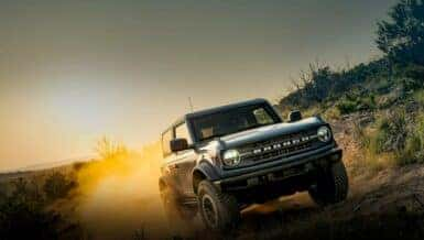How much can a 2023 Ford Bronco tow?