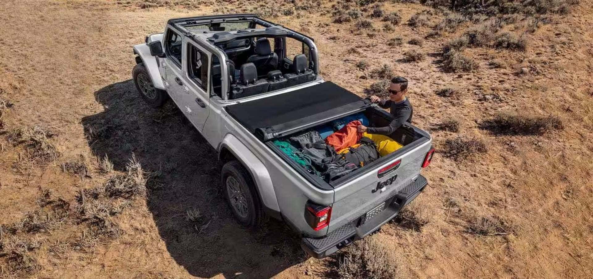 2024 Jeep Gladiator Bed Space