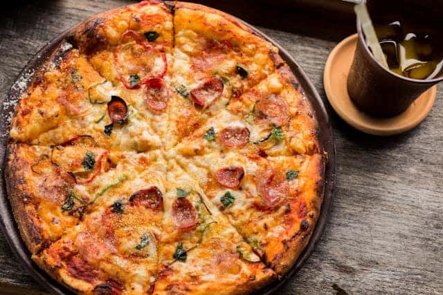 top view photo of pepperoni pizza