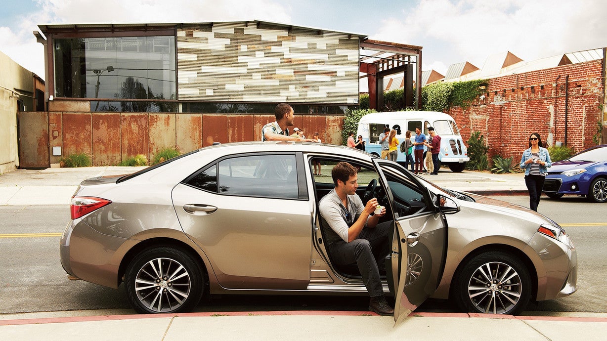 Florida 2016 toyota corolla