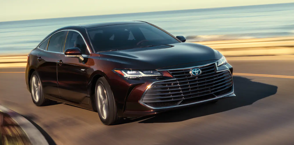 Finance 2020 Toyota Avalon Hybrid Lease near Dothan