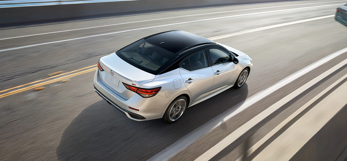2024-nissan-sentra-overhead-moonroof
