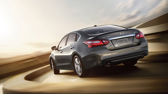 2017-Nissan-Altima-Gun-Metallic