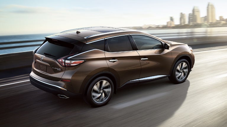 2017-Nissan-Murano-BrownDriving