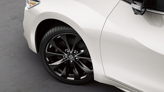 2017-Nissan-Maxima-19inch-Black-Aluminum-Wheels